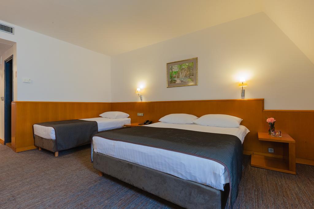 Hotel Grabovac Plitvicka Jezera Luaran gambar